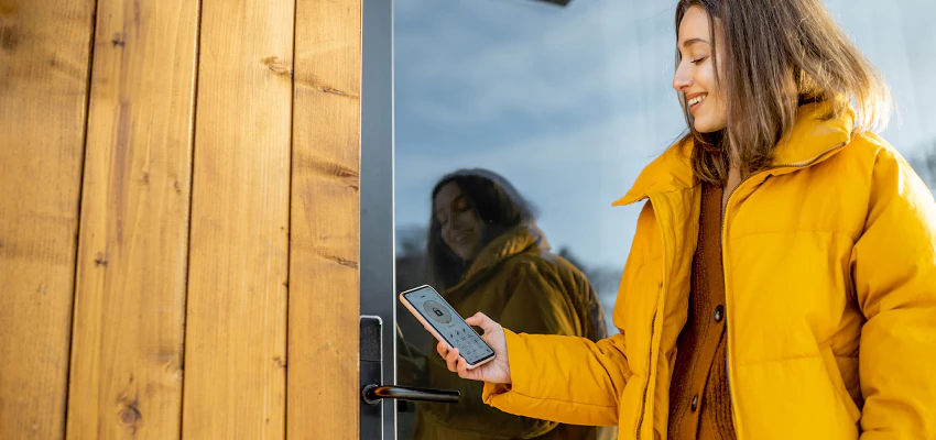Fingerprint Smart Locks Installation Services in Taft, California